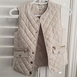 Zara girls light quilted vest